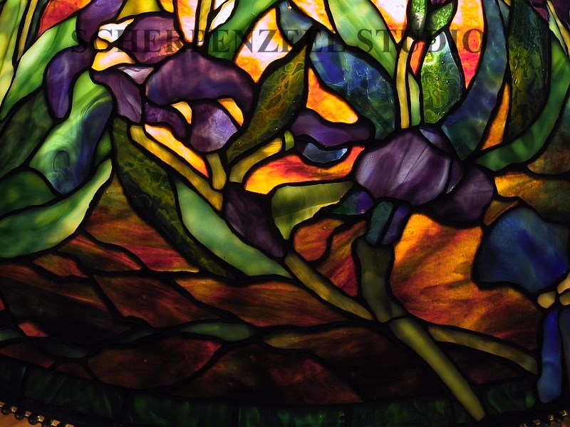 28" Iris